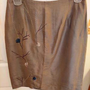 Beautiful silk skirt. Great condition.  Fits beautifully.